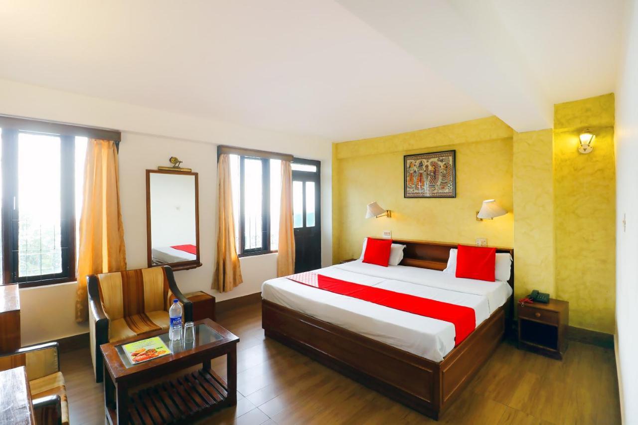 Oyo 45337 Hotel Woodland Шимла Екстериор снимка