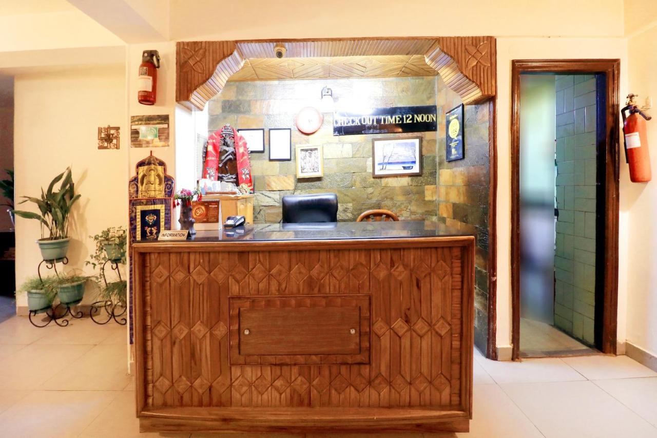 Oyo 45337 Hotel Woodland Шимла Екстериор снимка